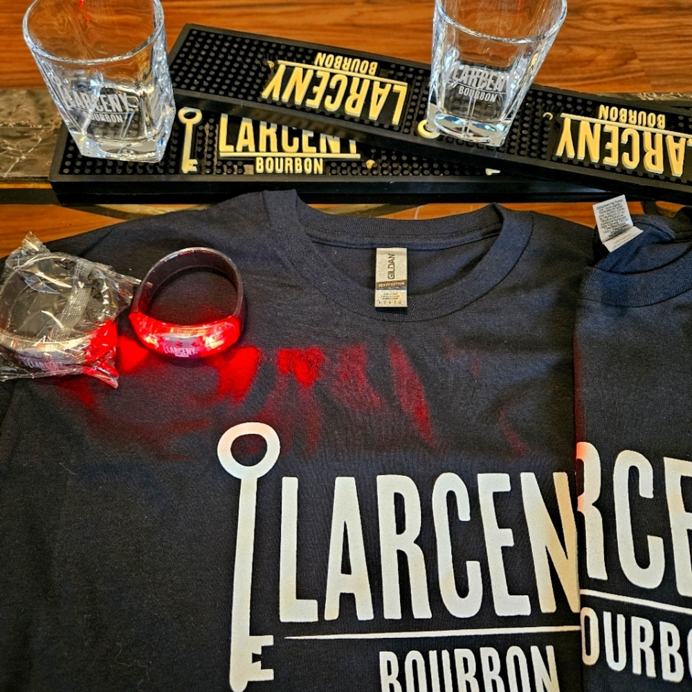 Bourbon bar set